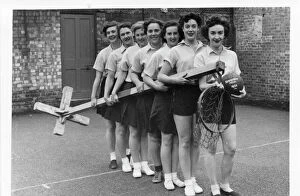 Metropolitan Collection: Seven women police officers in netball team