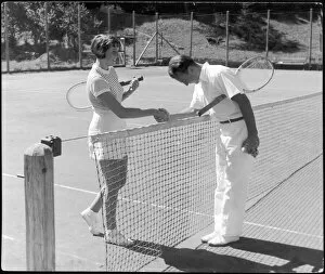 Tennis Jigsaw Puzzle Collection: Tennis Chivalry 1930S