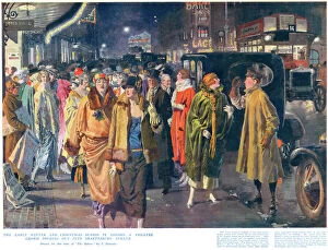Piccadilly Theatre Collection: Theatre Crowd in Shaftesbury Avenue, London
