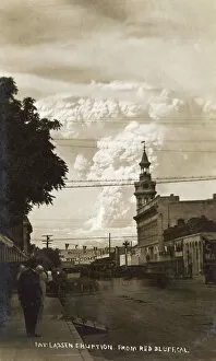1922 Collection: Volcanic eruption of Lassen Peak, California