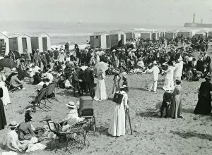 Bexley Jigsaw Puzzle Collection: Whittey Bathing Beach