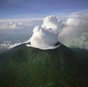 Steaming Collection: Democratic Republic of Congo (DRC) - Aerial view of Africa, Mount Nyiragongo, Virunga Volcanoes