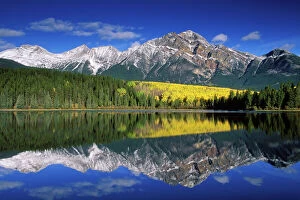Jasper Collection: Patricia Lake and Pyramid Mountain - Jasper National Park - Canada - Alberta