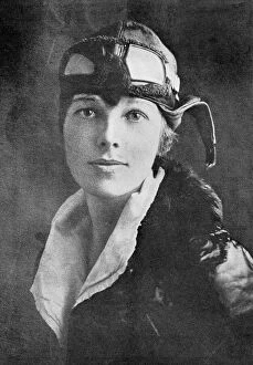 California Mouse Canvas Print Collection: Amelia Earhart, US aviation pioneer