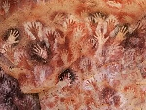 Related Images Canvas Print Collection: Cave of the hands, Argentina
