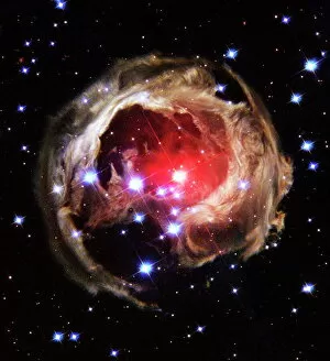 Universe Collection: Light echoes from exploding star