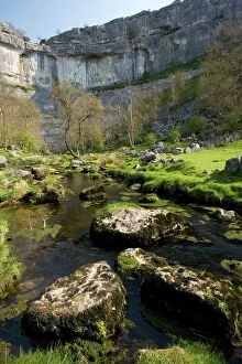 Geography Collection: Malham Cove, Yorkshire Dales