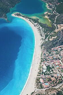 Turkey Photographic Print Collection: Aerial view of Blue Lagoon and Belcekiz Beach, Oludeniz, near Fethiye, Mediterranean Coast