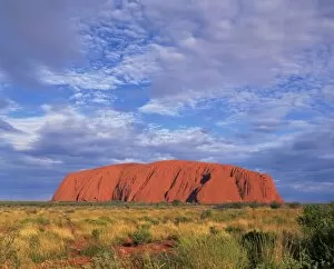 International Landmarks Collection: Ayers Rock, Uluru-Kata Tjuta National Park, UNESCO World Heritage Site