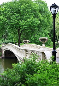 Central Park Jigsaw Puzzle Collection: Bow Bridge, Central Park, Manhattan, New York City, New York, United States of America