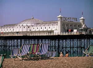 Brighton & Hove Canvas Print Collection: Brighton Pier (Palace Pier), Brighton, East Sussex, England, United Kingdom, Europe