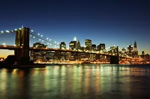 Related Images Collection: Brooklyn Bridge and Manhattan skyline at dusk