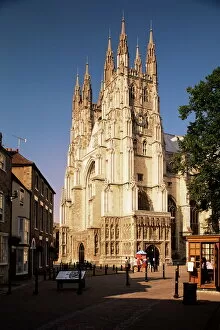 Canterbury Poster Print Collection: Canterbury Cathedral, UNESCO World Heritage Site, Kent, England, United Kingdom, Europe