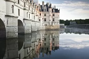 Indre Pillow Collection: The chateau of Chenonceau reflecting in the waters of the River Cher, UNESCO World Heritage Site