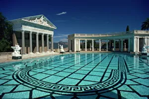 Mansions Collection: Classical architecture and swimming pool, Hearst Castle, San Simeon, California