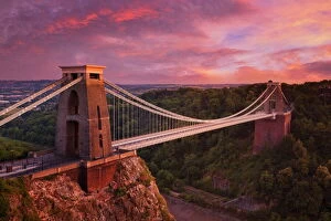 Bristol Canvas Print Collection: Clifton Suspension Bridge at sunset, Clifton Downs, Bristol, England, United Kingdom, Europe