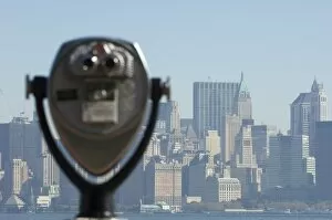 Related Images Mouse Mat Collection: Coin operated binoculars facing Manhattan skyline