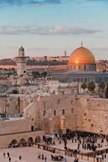Religious Architecture Photo Mug Collection: Dome of the Rock and the Western Wall, Jerusalem, Israel, Middle East