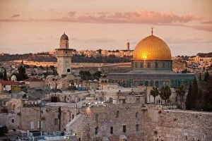 Jerusalem Jigsaw Puzzle Collection: Dome of the Rock and the Western Wall, Jerusalem, Israel, Middle East