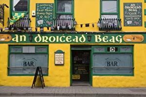 Eating And Drinking Collection: An Droicead Beag pub, Dingle Town, Dingle Peninsula, County Kerry, Munster