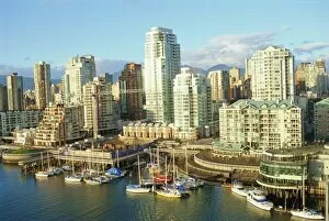 Vancouver Jigsaw Puzzle Collection: False Creek, downtown, Vancouver, British Columbia, Canada