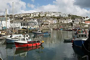 Mevagissey Framed Print Collection: Fishing boats in fishing harbour, Mevagissey, Cornwall, England, United Kingdom, Europe