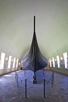 Viking ships and weaponry Jigsaw Puzzle Collection: Gokstad ship, 9th century burial vessel, Viking Ship Museum, Vikingskipshuset