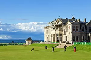 Golf Mouse Mat Collection: Golf course and club house, The Royal and Ancient Golf Club of St. Andrews, St