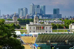 Greenwich Fine Art Print Collection: Greenwich Park, London Olympic 2012 Equestrian and Modern Pentathlon Test Event