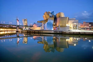 International Landmark Collection: Guggenheim Museum, Bilbao, Euskal Herria, Euskadi, Spain, Europe