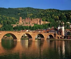 Germany Pillow Collection: Heidelberg Castle, Alte Brucke and the River Neckar, Heidelberg, Baden Wurttemberg, Germany