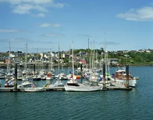 Robert White Mouse Mat Collection: Kinsale Harbour, County Cork, Munster, Republic of Ireland, Europe