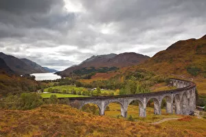 Scotland Metal Print Collection: The magnificent Glenfinnan Viaduct in the Scottish Highlands, Argyll and Bute, Scotland