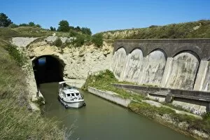 Canal du Midi Collection: Malpas Tunnel, Navigation and cruise on the Canal du Midi, UNESCO World Heritage Site, Herault