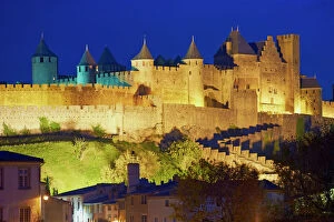 Historic landmarks Premium Framed Print Collection: Medieval city of Carcassonne, UNESCO World Heritage Site, Aude, Languedoc-Roussillon
