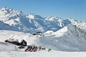 Related Images Collection: Mountain restaurant, St. Anton am Arlberg, Tirol, Austrian Alps, Austria, Europe