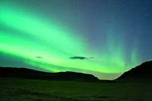 Related Images Metal Print Collection: The Northern Lights (Aurora Borealis), Vik, Iceland, Polar Regions