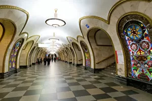 Russian Architecture Fine Art Print Collection: Novoslobodskaya Metro Station, Moscow, Russia, Europe