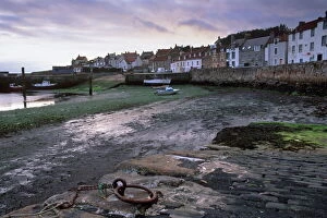 Related Images Fine Art Print Collection: Old harbour at sunset