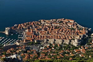 Croatia Metal Print Collection: Overlooking the old town of Dubrovnik, UNESCO World Heritage Site, Croatia, Europe