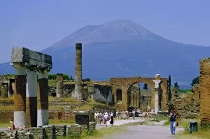 Southern Europe Collection: Pompeii, Mt