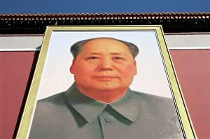 Solemn Collection: Portrait of Chairman Mao, Gate of Heavenly Peace (Tiananmen), Tiananmen Square