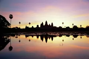 Siem Reap Fine Art Print Collection: Reflections in water in the early morning of the temple of Angkor Wat at Siem Reap