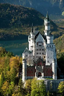 Romanesque Architecture Photo Mug Collection: Romantic Neuschwanstein Castle and German Alps during autumn, southern part of Romantic Road