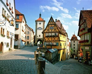 Related Images Fine Art Print Collection: Rothenburg ob der Tauber, The Romantic Road, Bavaria, Germany, Europe