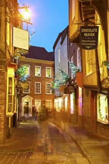 Related Images Fine Art Print Collection: The Shambles at Christmas, York, Yorkshire, England, United Kingdom, Europe