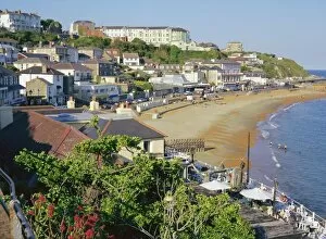 Villages Jigsaw Puzzle Collection: Ventnor, Isle of Wight, England, UK, Europe