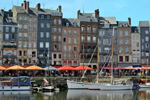Sunshade Collection: The Vieux Bassin, Old Harbour, St. Catherines Quay, Honfleur, Calvados, Basse Normandie (Normandy)