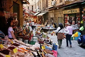 Southern Europe Collection: Vucciria Market, Palermo, Sicily, Italy, Europe