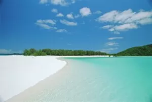 Distance Collection: Whitehaven Beach on the east coast, Whitsunday Island, Queensland, Australia